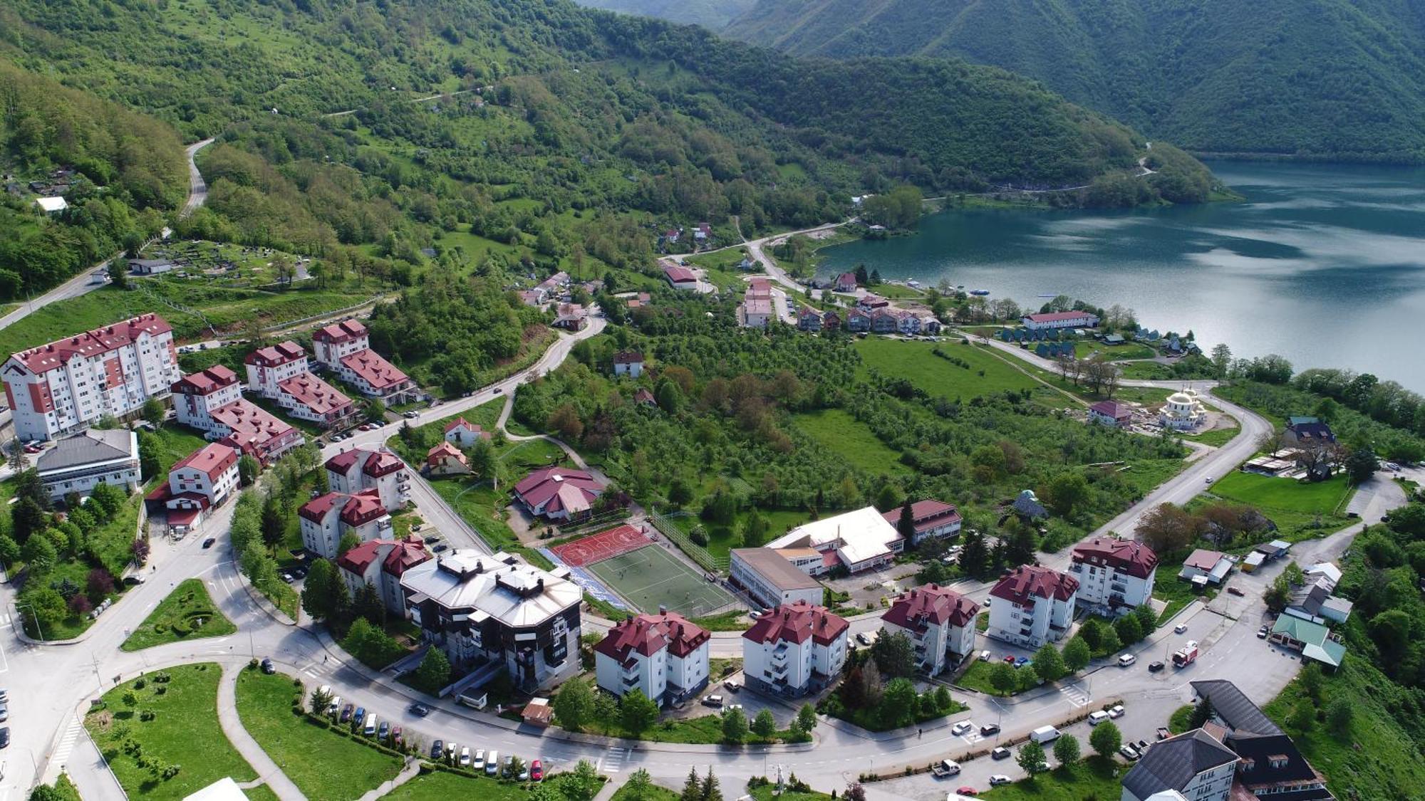 Apartman Sara Плужине Екстер'єр фото