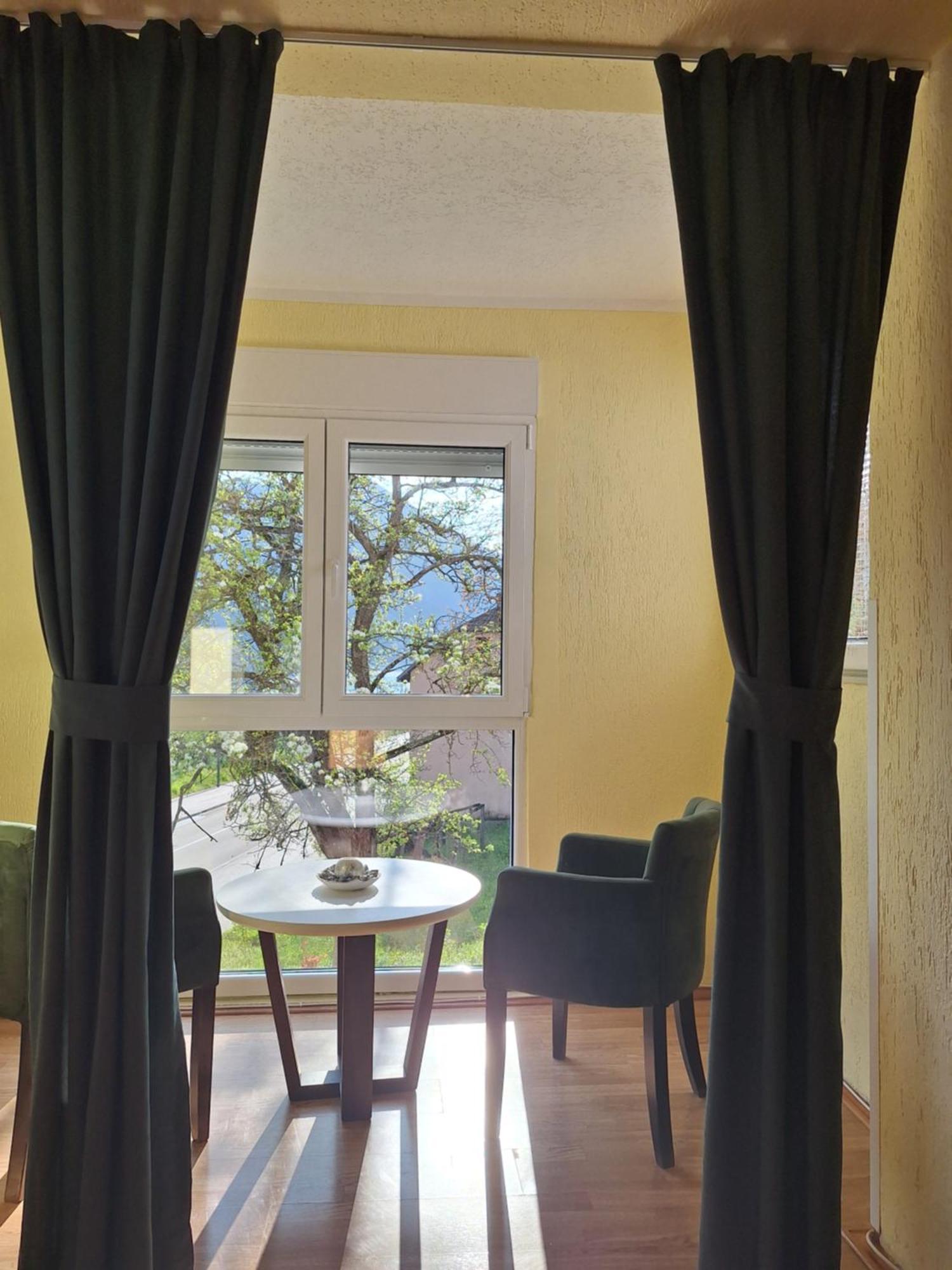 Apartman Sara Плужине Екстер'єр фото
